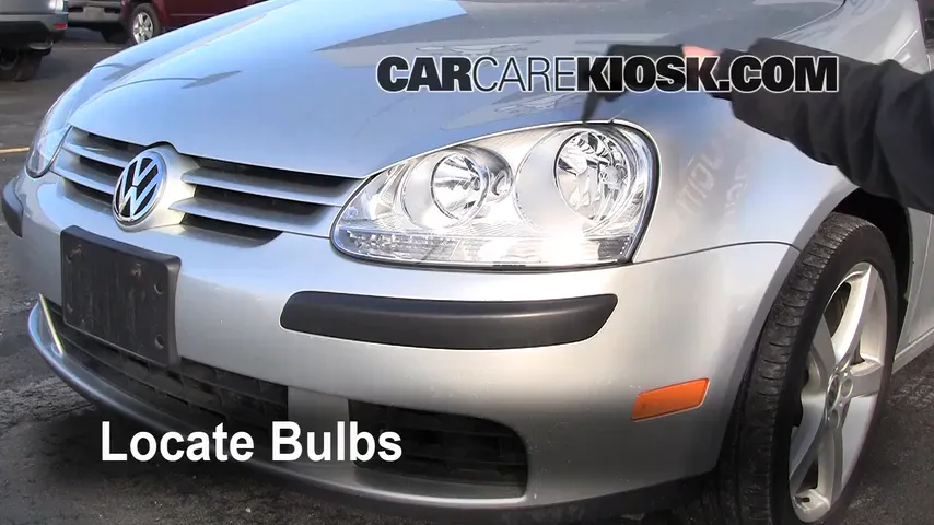 2008 Volkswagen Rabbit S 2.5L 5 Cyl. (2 Door) Lights Daytime Running Light (replace bulb)